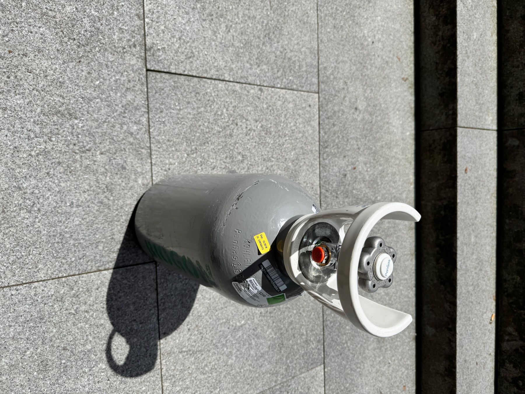 Apparecchiature e tecnologia a gas: Gasflasche – Usato da Zürich venduto da Cibin 1