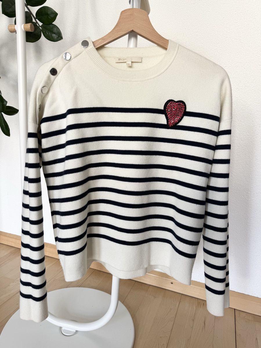 Maje Pullover & Sweatshirts: Maje Wollpullover mit Strass-Herz, Gr. 1 – Neu (gemäss Beschreibung) aus Basel von mot_2r9g