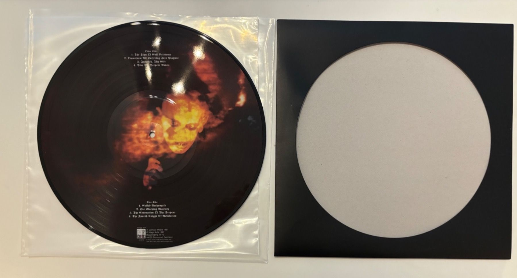 Dischi in vinile: Rotting Christ – Thy Mighty Contract 1997 PIC DISC!!!!!!!!!! – Usato da Egg b. Zürich venduto da superman1975 2