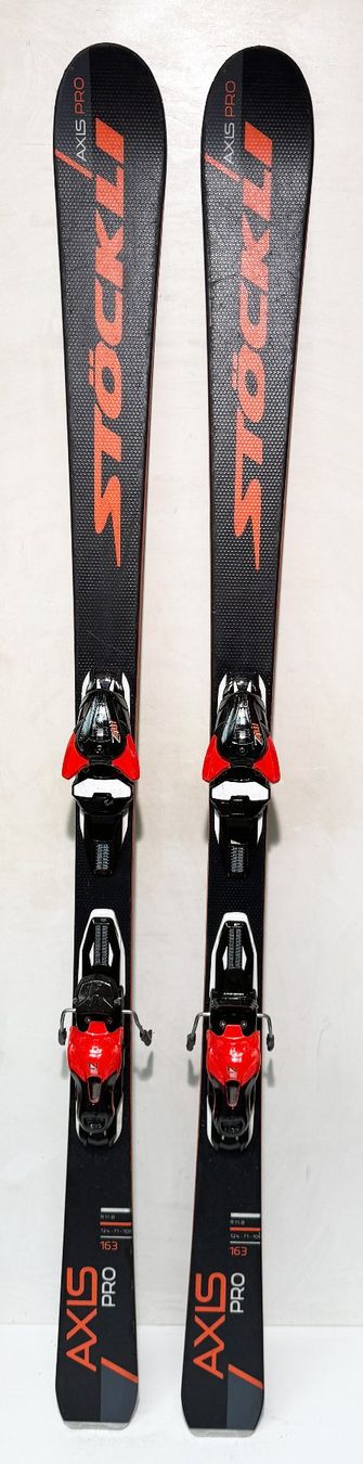 Stöckli Sci: Stöckli AXIS PRO   163 cm; Top drehfreudiger Ski – Usato da Brüttisellen venduto da SkiverkaufStepan