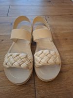 Sandalen geflochten beige Grosse 37 neu