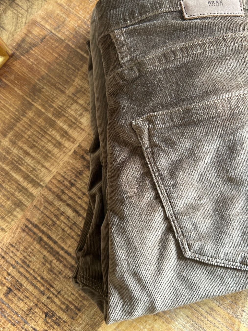 Brax Pantaloni: Brax Feel Good Cord Hose - Gr. 36 – Usato da Illnau venduto da Monkky 3