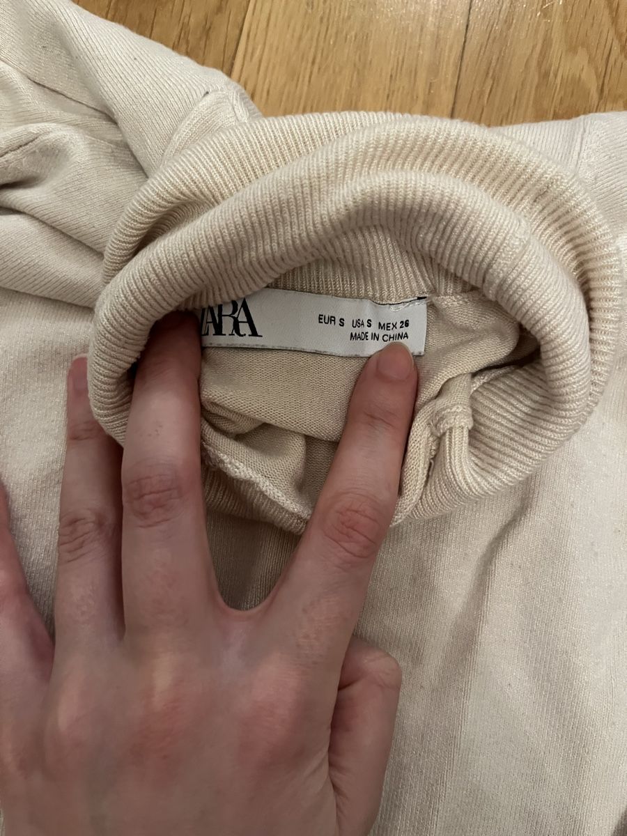 Zara Lotti di vestiti: Zara Kleider Paket mit Oberteilen – Usato da Zürich venduto da JB23JB 5