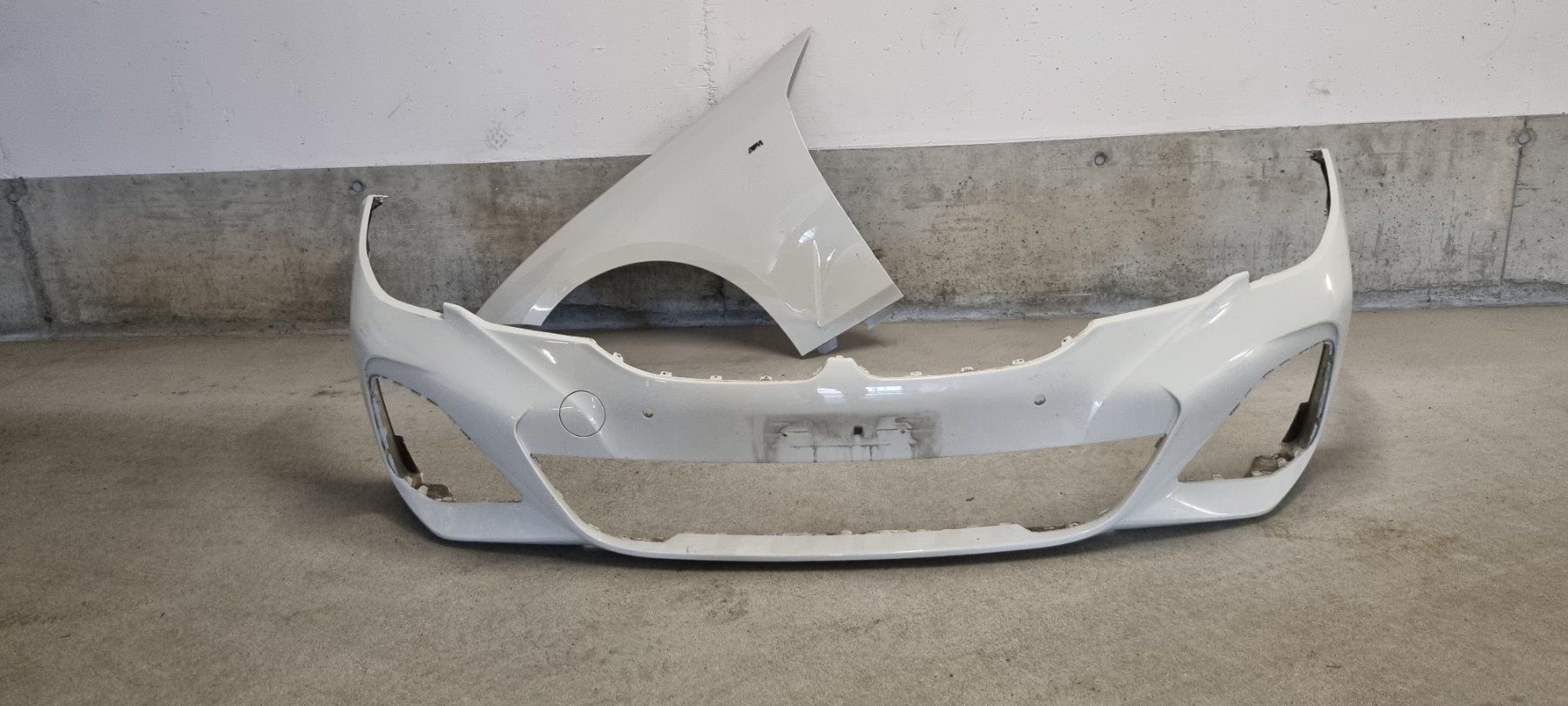 BMW Tutti pezzi di ricambio auto: Ersatzteile bmw serie3 – Usato da Aesch ZH venduto da ber_xw56 1