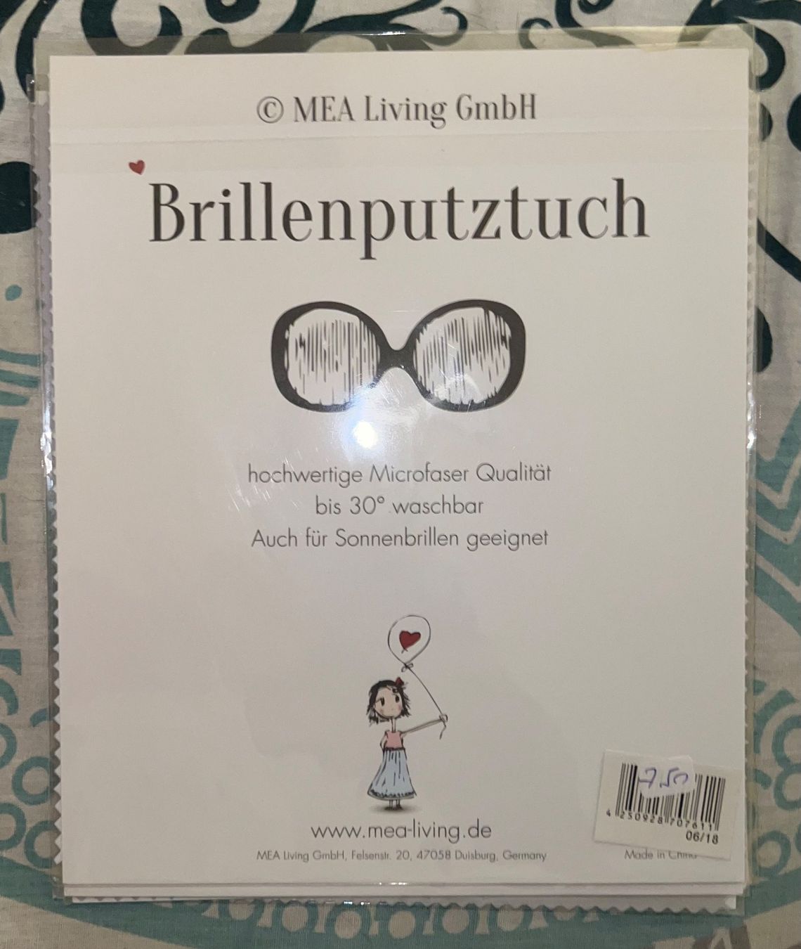 Autres vêtements & accessoires: • Brillenputztuch • – Neuf (Voir description) à Basel par mendoza13 1