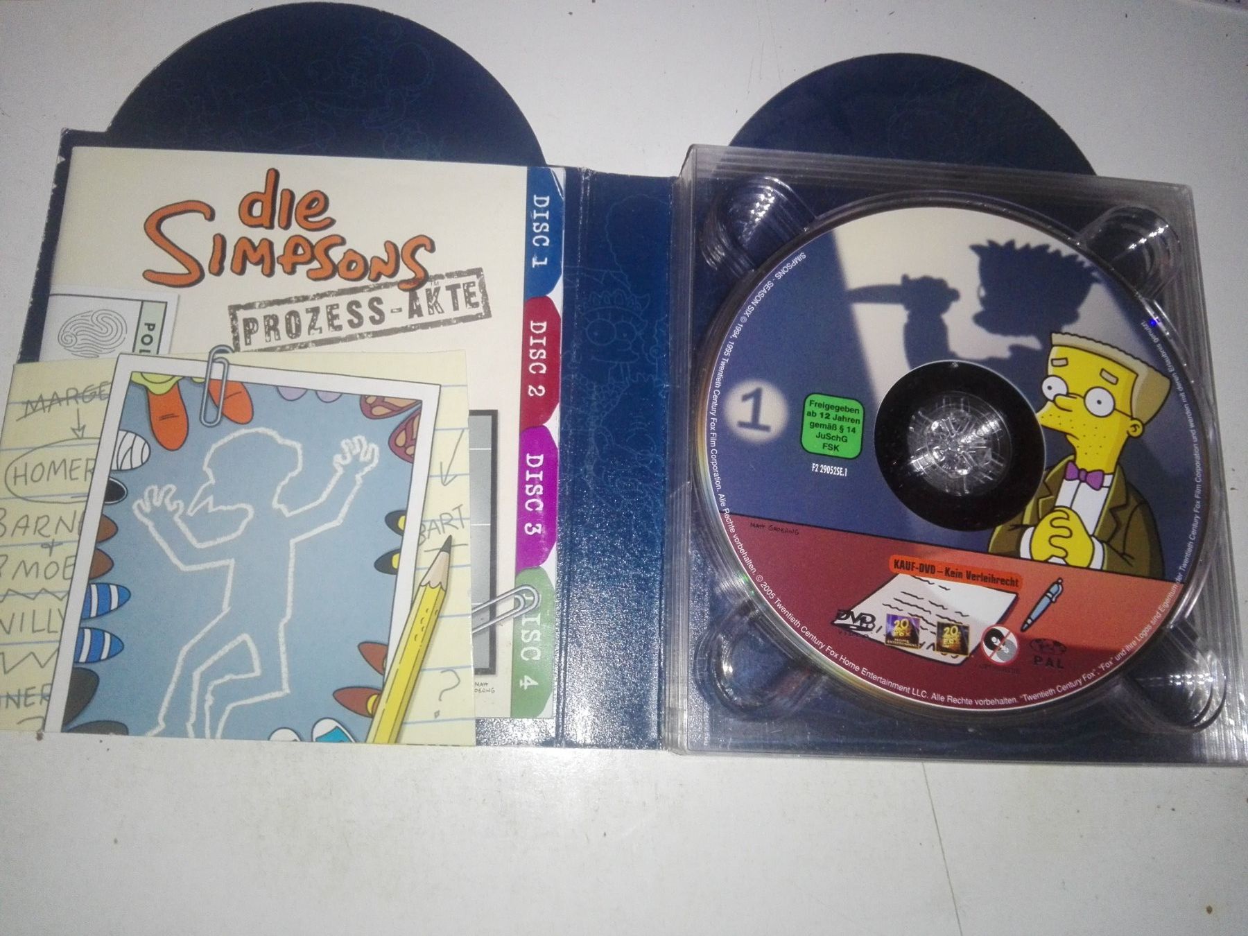 Tutti i DVDs: Die Simpsons (Staffel 6)  Box Prozess-Akte  D/E   4-DVD's – Usato da St.Gallen venduto da elk2022 2