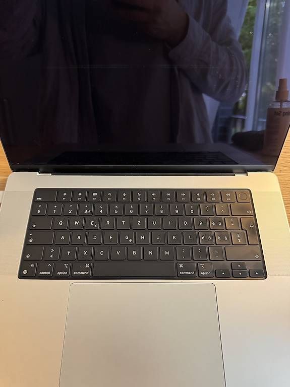 Apple Notebook: MacBook Pro 16 M1 Max  64 GB RAM / 2 TB SSD – Usato da Biel/Bienne venduto da matyfabi 2