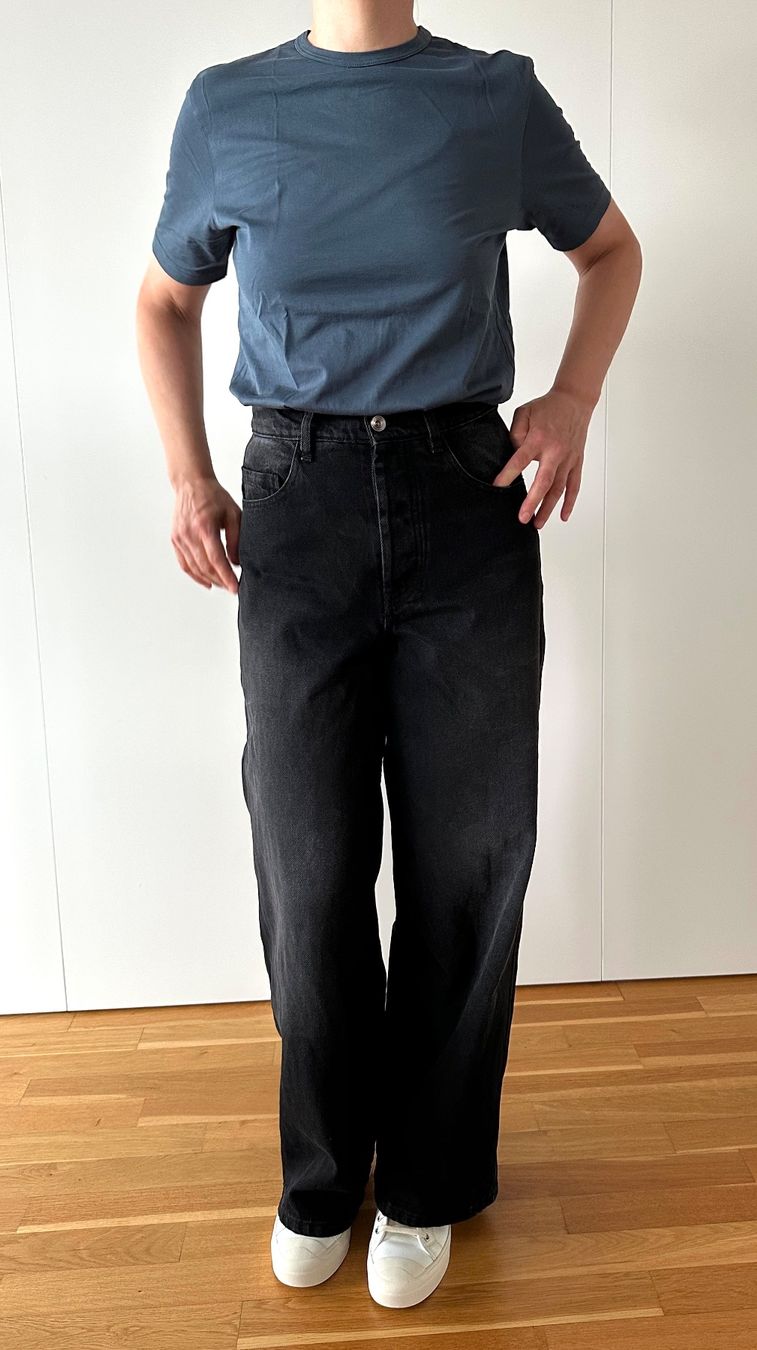 Jeans: You Must Create Jeans – Usato da Zürich venduto da Secondbite