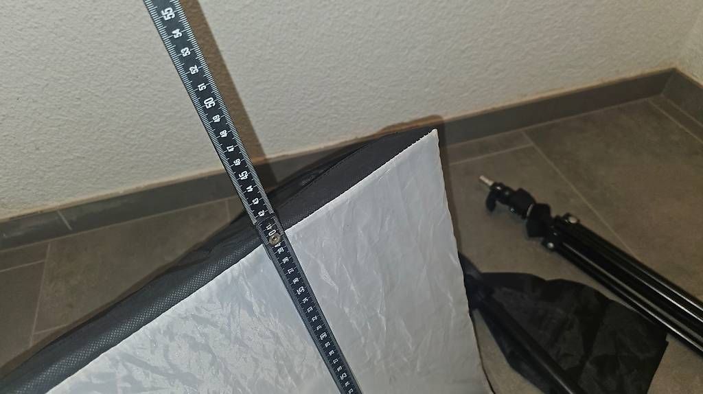Lampade: 105W Dauerlicht mit 40cm Softbox und Stativ – Usato da Luterbach venduto da akvp17 2