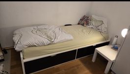 Bettgestell (90x200cm) günstig abzugeben