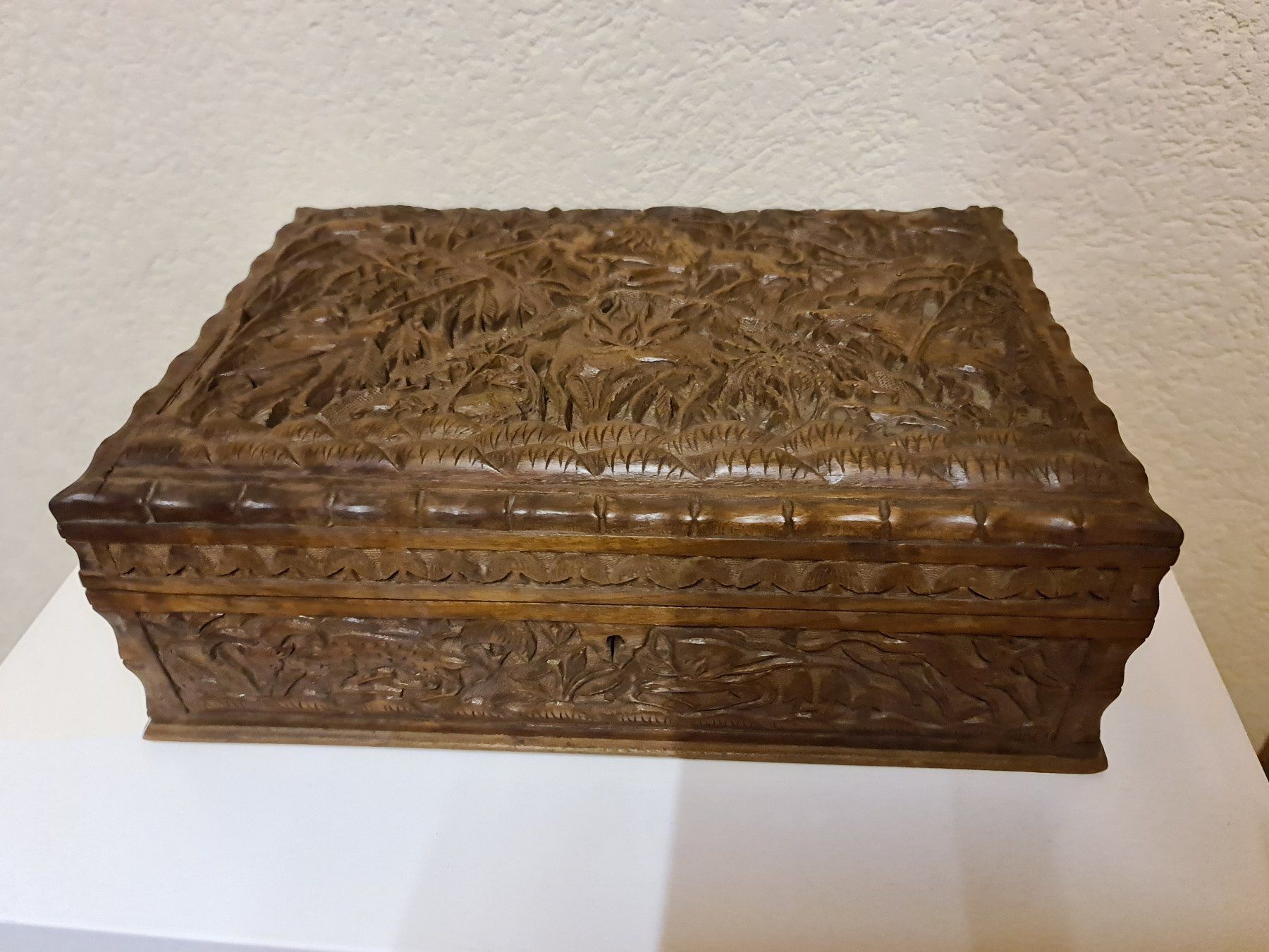 Coffres: Holz Schmuck Truhe – D'occasion à Ibach par Hfedier