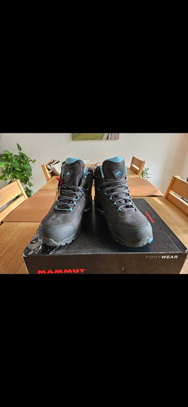 Mammut Damenschuhe: Mammut Wanderschuhe – Gebraucht aus Balsthal von Rose_96