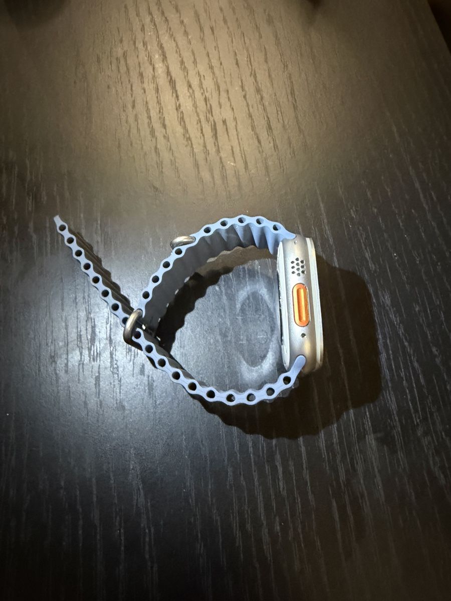 Apple Smartwatch: Apple Watch ultra 3 GPS+Cellular – D'occasion à Interlaken par Matti96 2