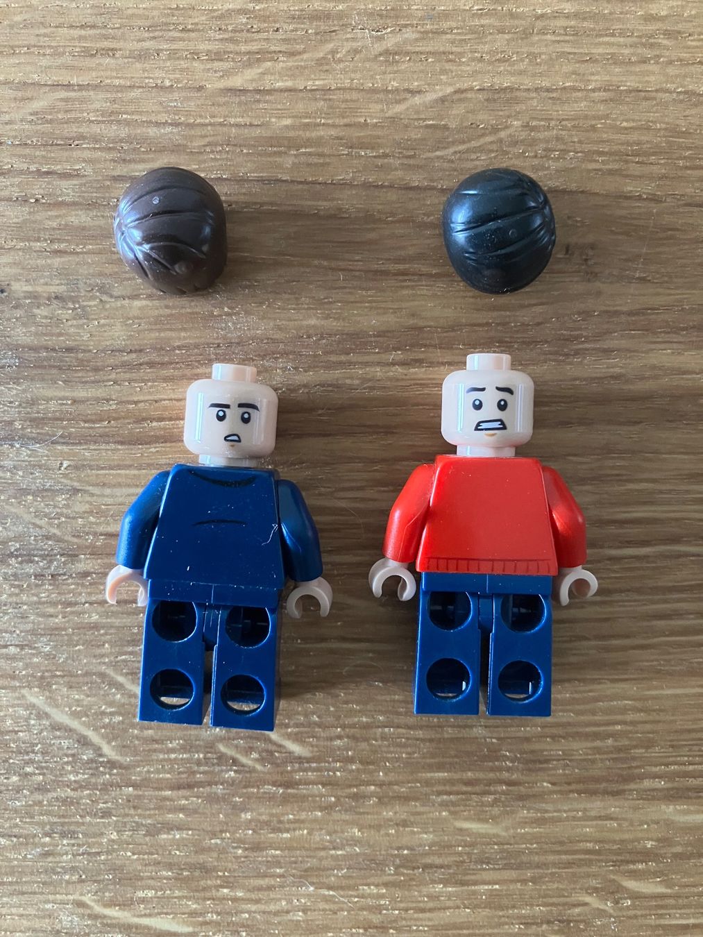 Lego Kit di costruzioni: LEGO 76052  Batman  minifigures Bruce Wayne + Dick Grayson – Usato da Châtel-St-Denis venduto da Lestresorsdugrenier 1
