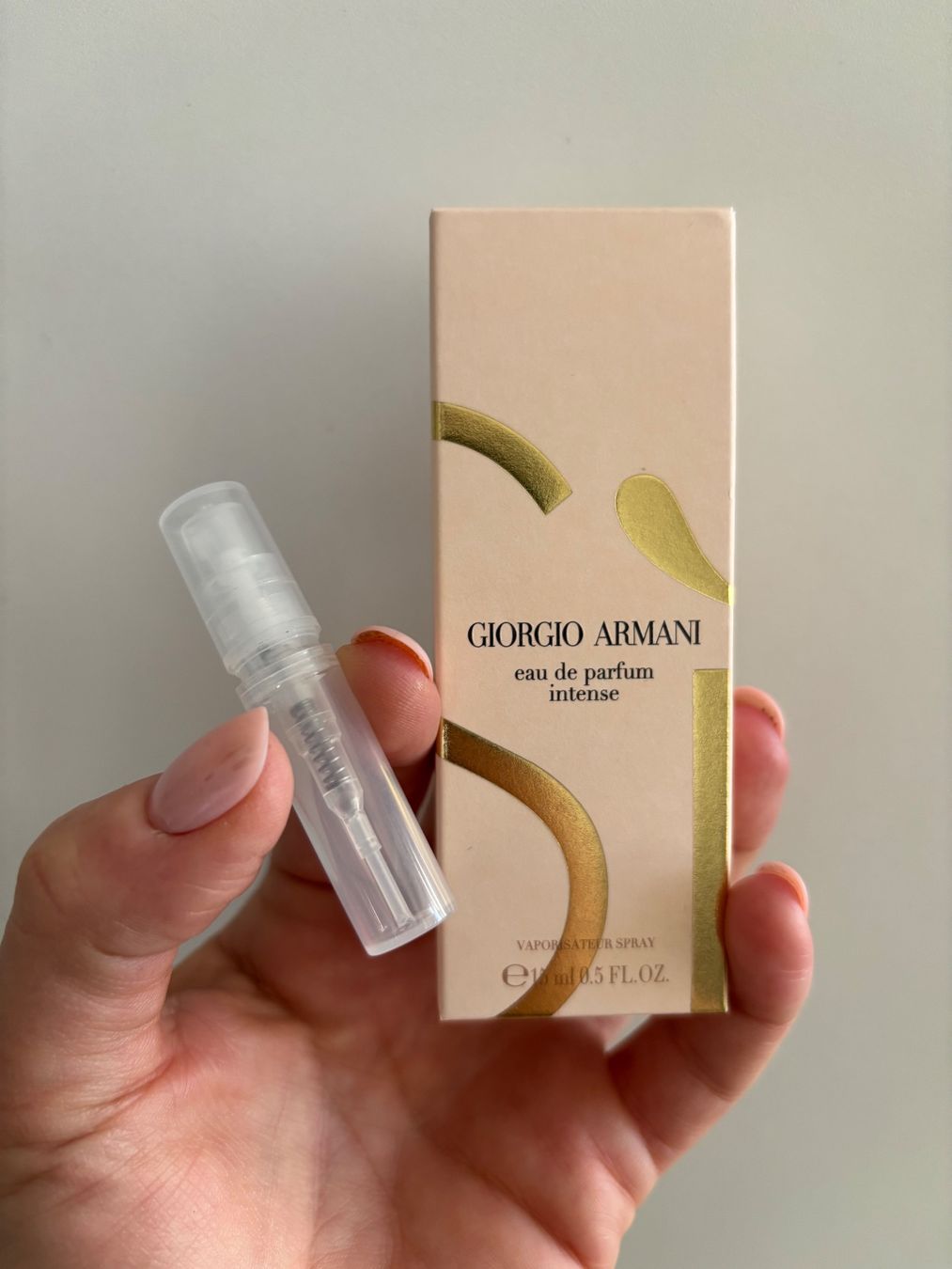Armani Parfum & Eau de Toilette: Giorgio Armani Si Intense  EDP - Duftprobe 2ML – Gebraucht aus Zürich von deruja 5
