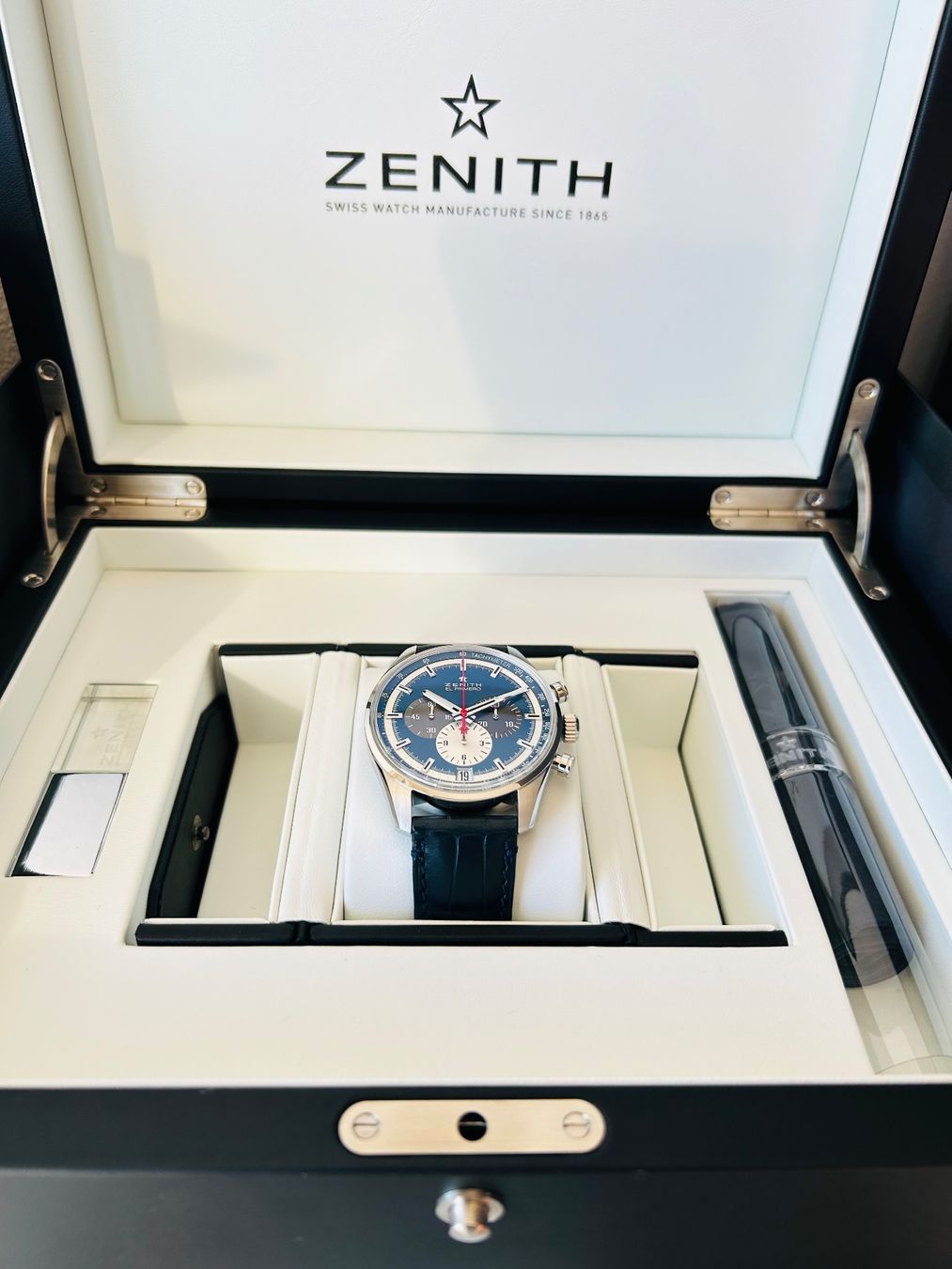 Zenith Orologi: Zenith CHRONOMASTER El Primero. New/Garantie. – Nuovo e nell'imballaggio originale da Genève venduto da GLwatchsa 5