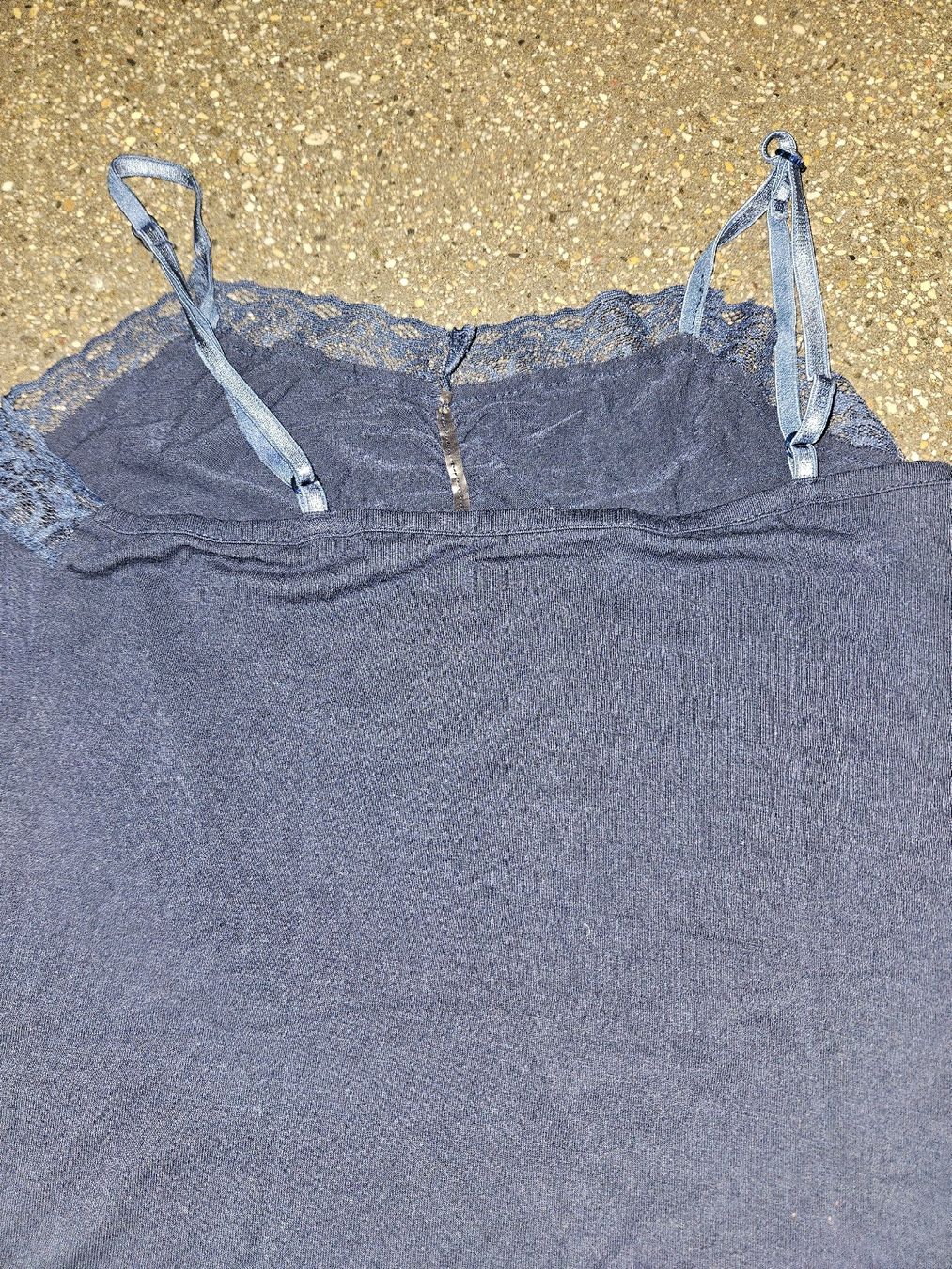 Tops: Basic by Chicoree Damen Top marineblau Grösse S – Neuf (Voir description) à Anwil par tamoos 2