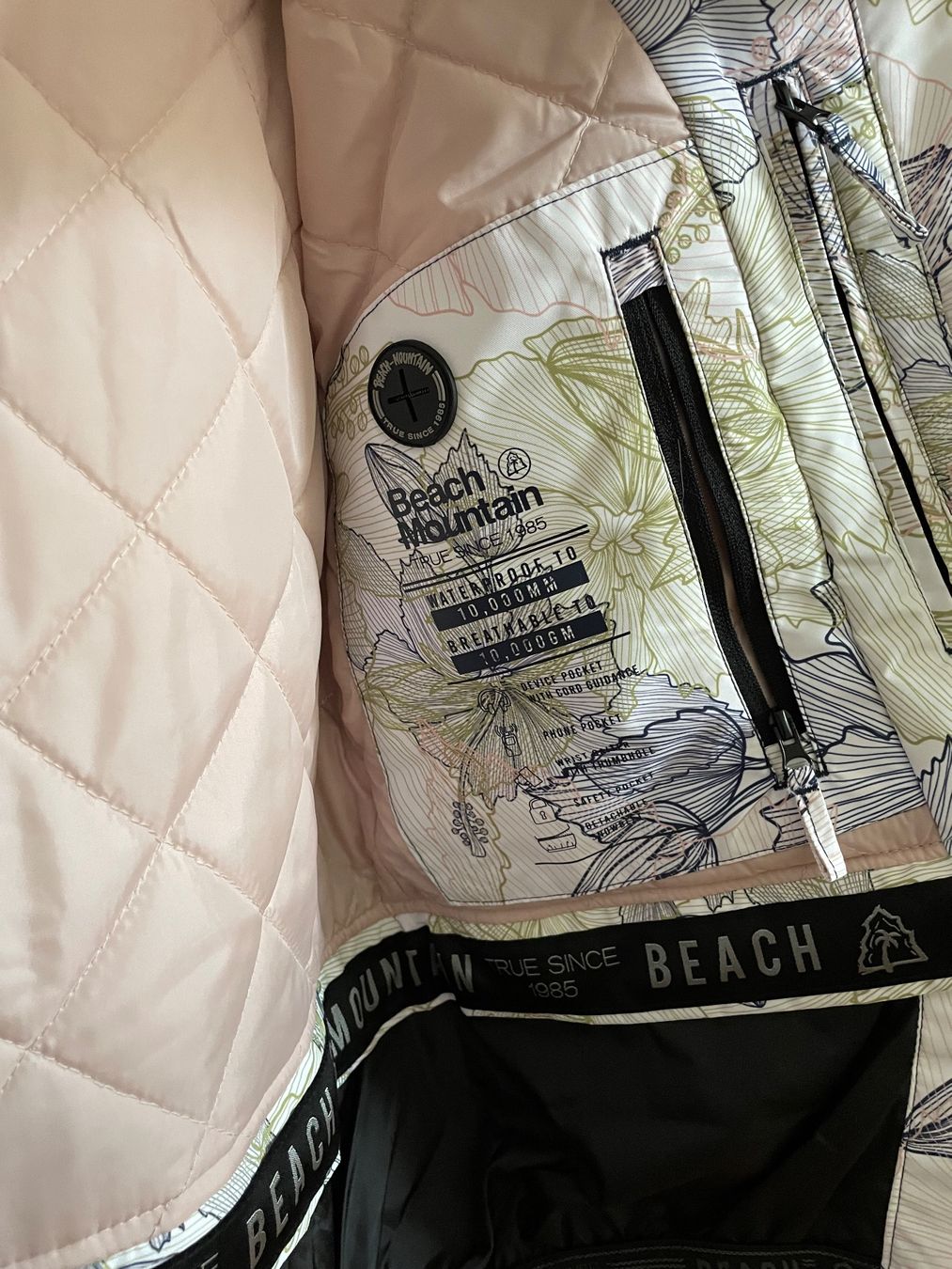 Giacche: Veste de ski Beach Mountain, neuve! – Nuovo e nell'imballaggio originale da Vevey venduto da giorgi_cara 3