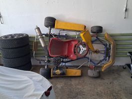 Go-Kart Chassis mit Motor und Zubehör guter Zustand
