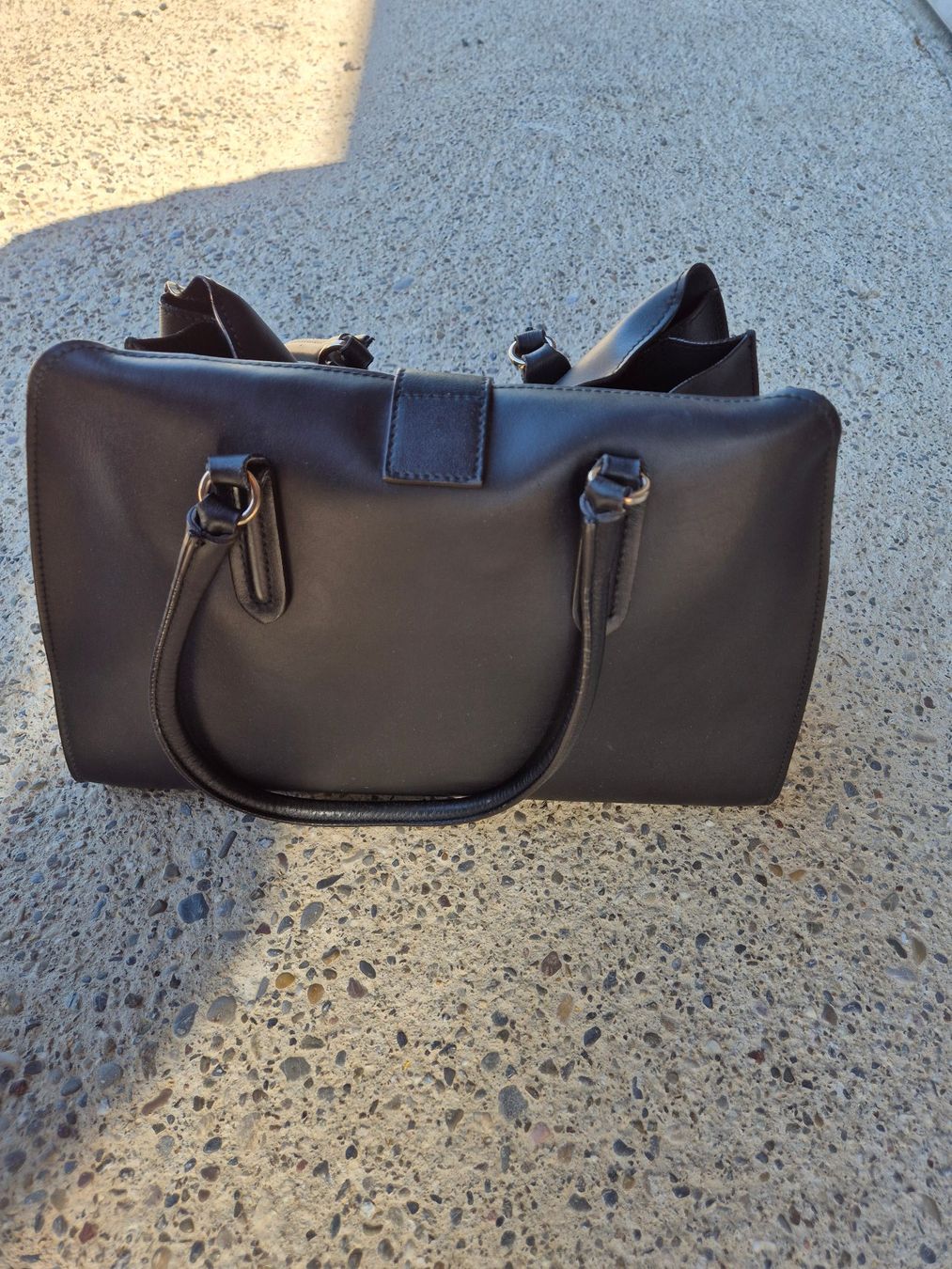 Furla Borse da donna: Furla Umhängetasche schwarz – Usato da Bassersdorf venduto da Ubrunu 2