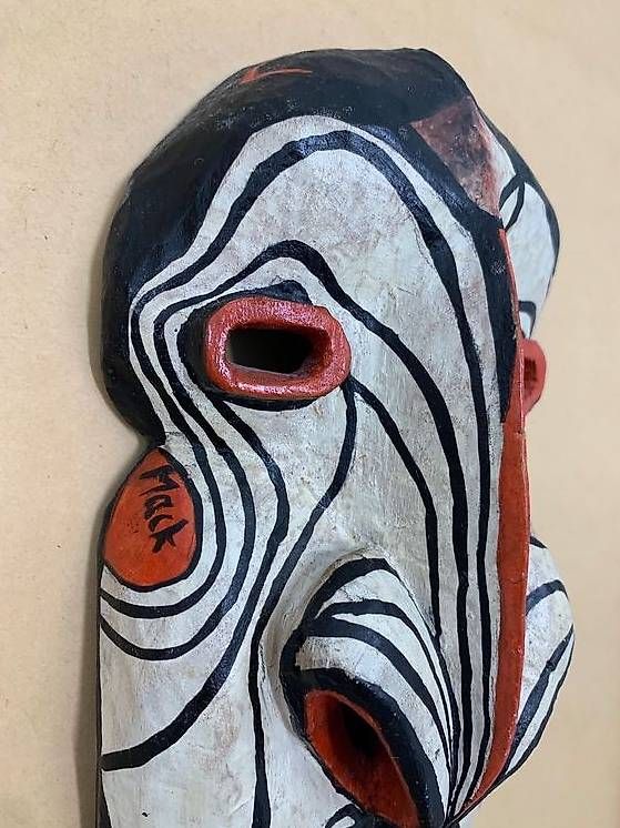 Maschere: Ältere Expressionistische Holzmaske bezeichnet Mack – Usato da Zürich venduto da evas16 1