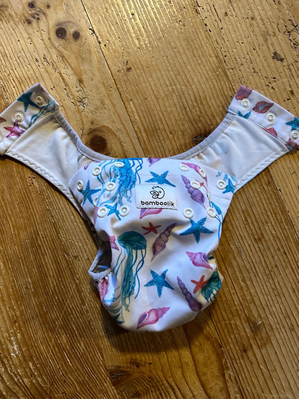 Windeleimer & Windeln: Bamboolik Stoffwindel Überhose mit Muster, neuwertig! – Gebraucht aus Wattwil von Minuet