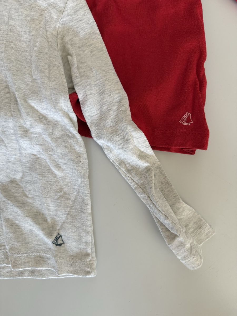 Petit Bateau Hemden, T-Shirts & Polos: 3 Rollkragenshirts Petit Bateau Grösse 110cm – Gebraucht aus Ebikon von InesUndElf 1