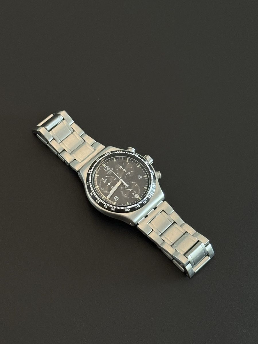 Swatch Montres: SWATCH NIGHT FLIGHT – D'occasion à Bern par jkk_trl8