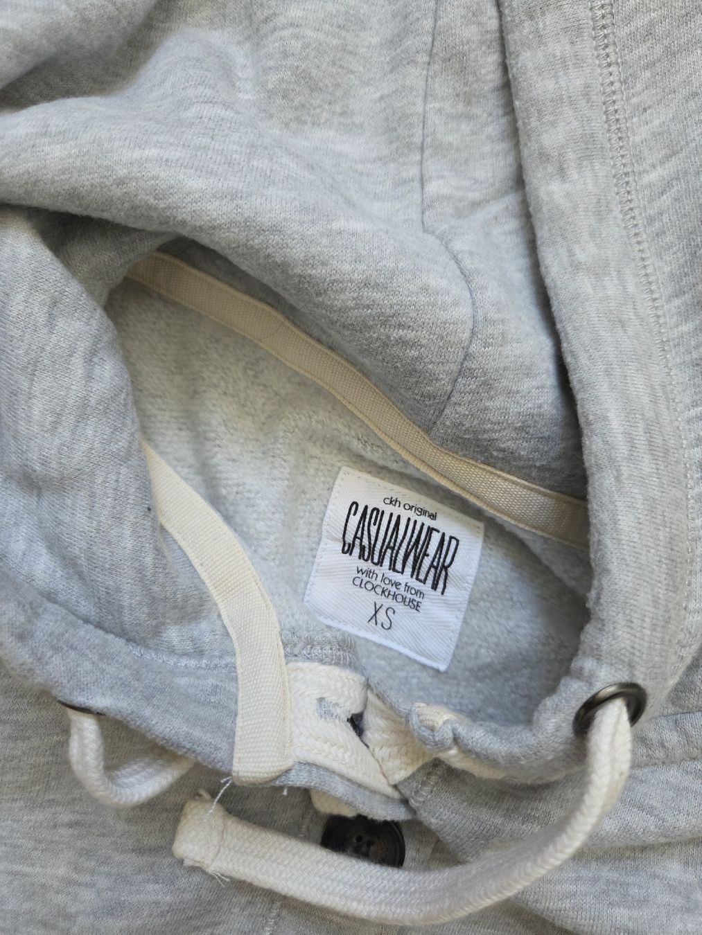 C&A Pullover & Sweatshirts: Pullover, Hoodie, grau Grösse XS, Clockhouse, C&A – Neu (gemäss Beschreibung) aus Ottikon von swiftchocolate 1