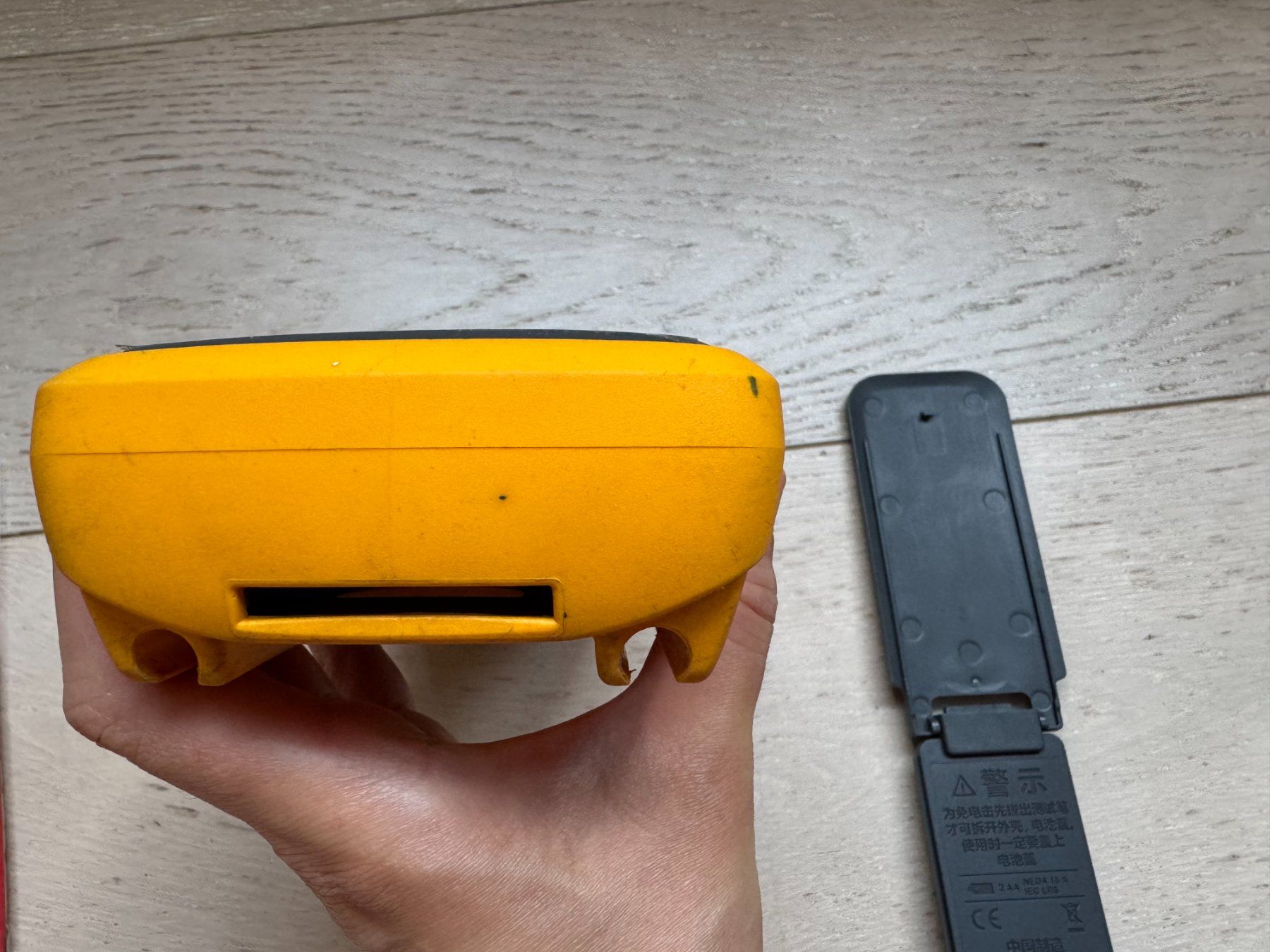 Fluke Misurare: Fluke 17B+ Multimeter, ohne Batterie – Usato da Zürich venduto da Yao_und_Clemens 5