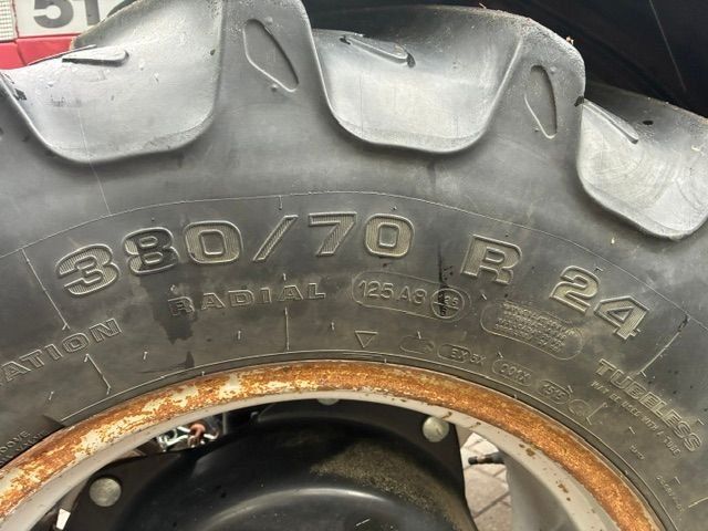 Case IH Trattori: 4 roues pour tracteur Case – Usato da Russy venduto da Guenefle 4