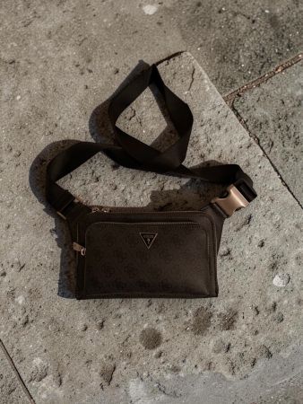 GUESS Unisex Belt Bag - Practical & Stylish, Like New!