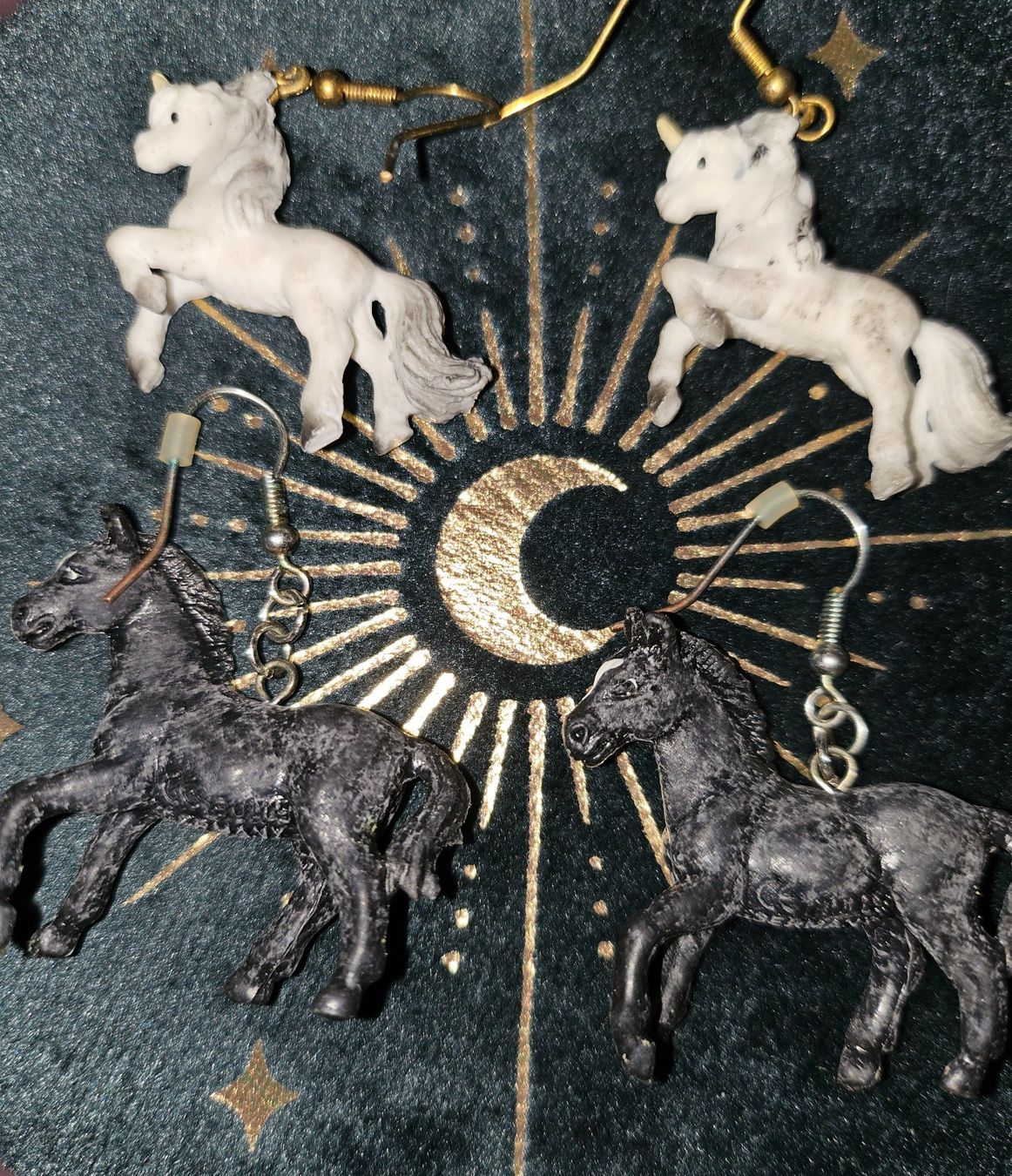 Ohrringe & -stecker: DIY Ohrringe "Pferd & Einhorn" – Neu (gemäss Beschreibung) aus Thun von Shame