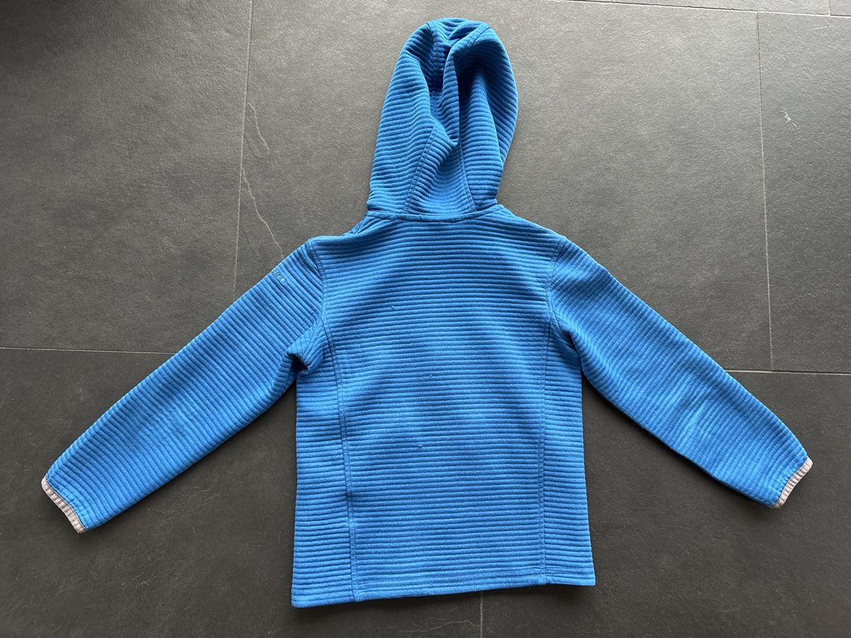 Icepeak Jacken & Mäntel: Mid-Layer IcePeak Kapuzenjacke Gr. 128 blau – Gebraucht aus Kallnach von Thetrader 2