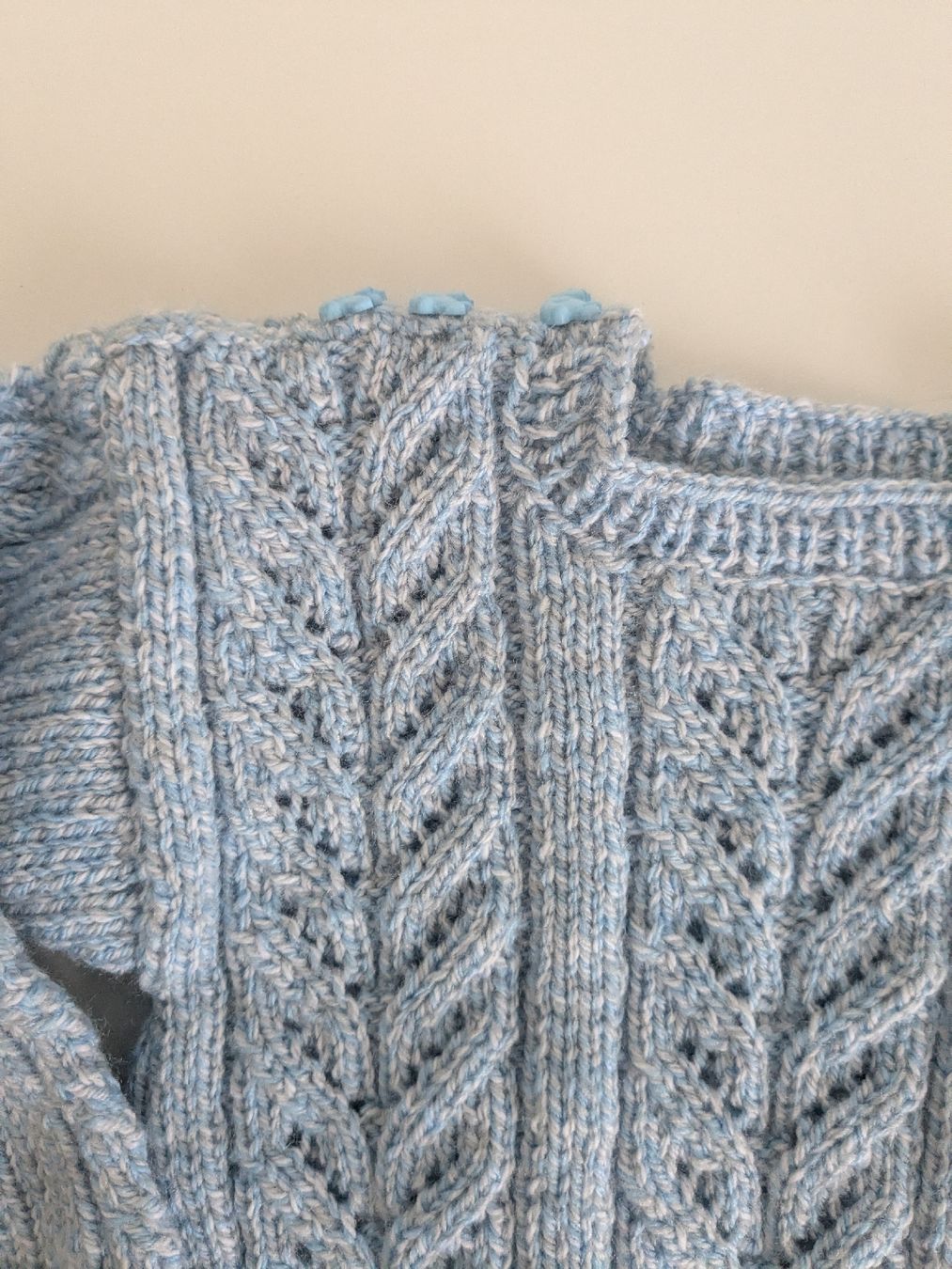 Maglioni & Felpe: Winter Baby Strickpullover, hellblau, Grösse 68-74 Baby – Usato da Rorschach venduto da olg_5qq2 2