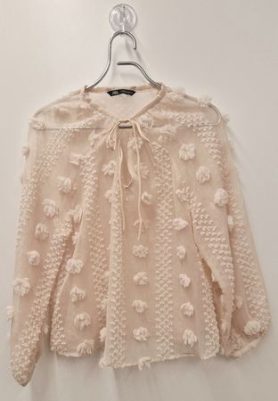 Zara ■ Size S ■ Floral Textured Blouse ■ New-like