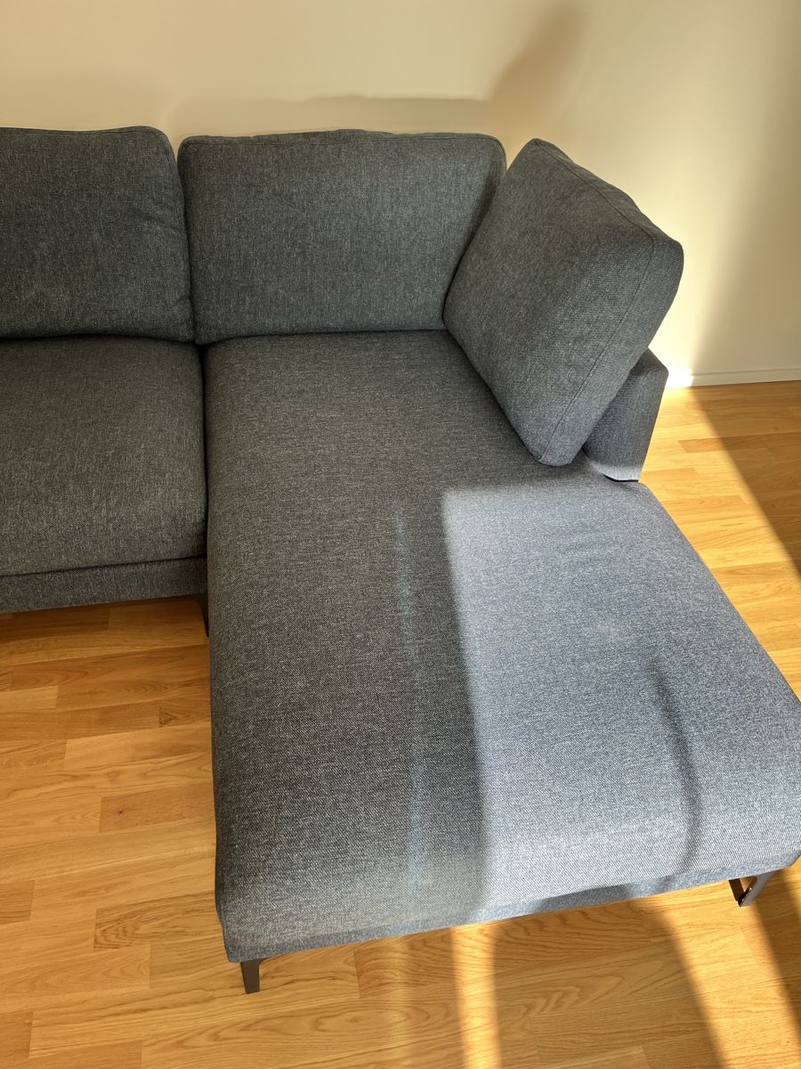 Divani: Ecksofa Stoff dunkelblau mit Récamiere – Usato da Egg b. Zürich venduto da EZ7 1