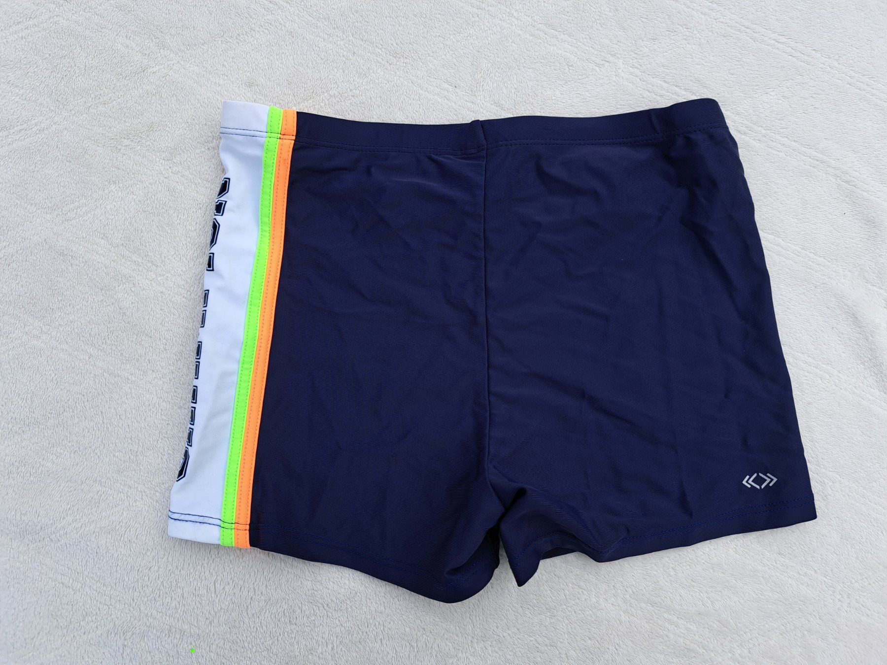 Costumi da bagno: Neue Campus Badehose Gr. 146/152 – Nuovo (secondo la descrizione) da Gysenstein venduto da joshuas81 1