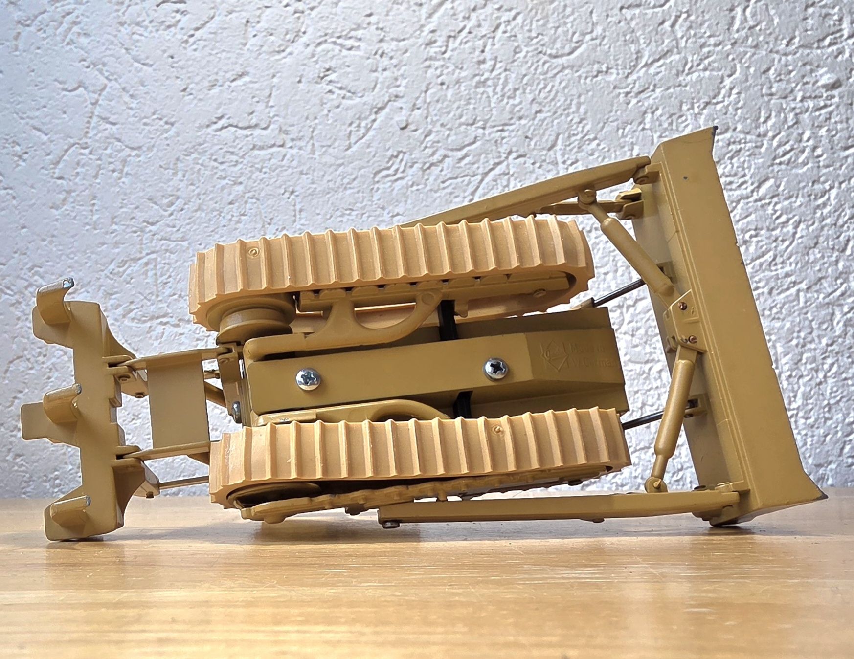 Modellbausätze & Standmodelle: Fiat Allis 41-B Planierraupe, Sammlermodell – Gebraucht aus Männedorf von Modellbau-wyss 4