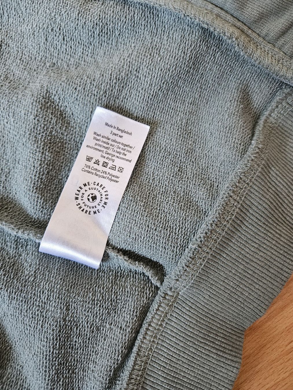 Giacche & Cappotti: Strickjacke Dino Gr. 92/98 – Usato da Zürich venduto da Kris8050 7