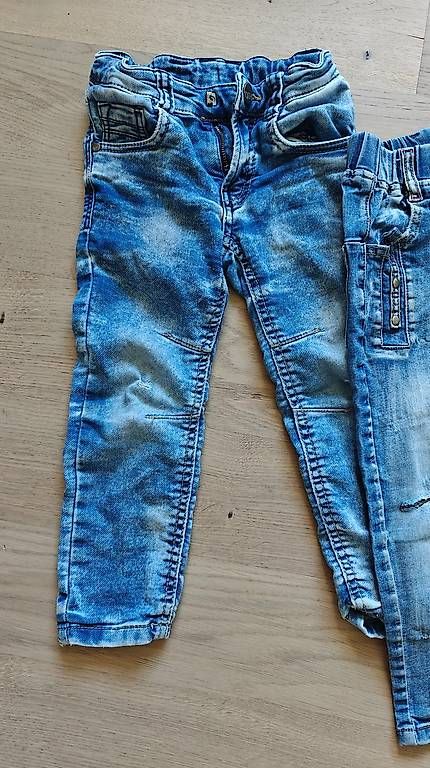 Pantaloni: Jeans Gr 100 und 104 – Usato da Zürich venduto da ElizavetaT 1
