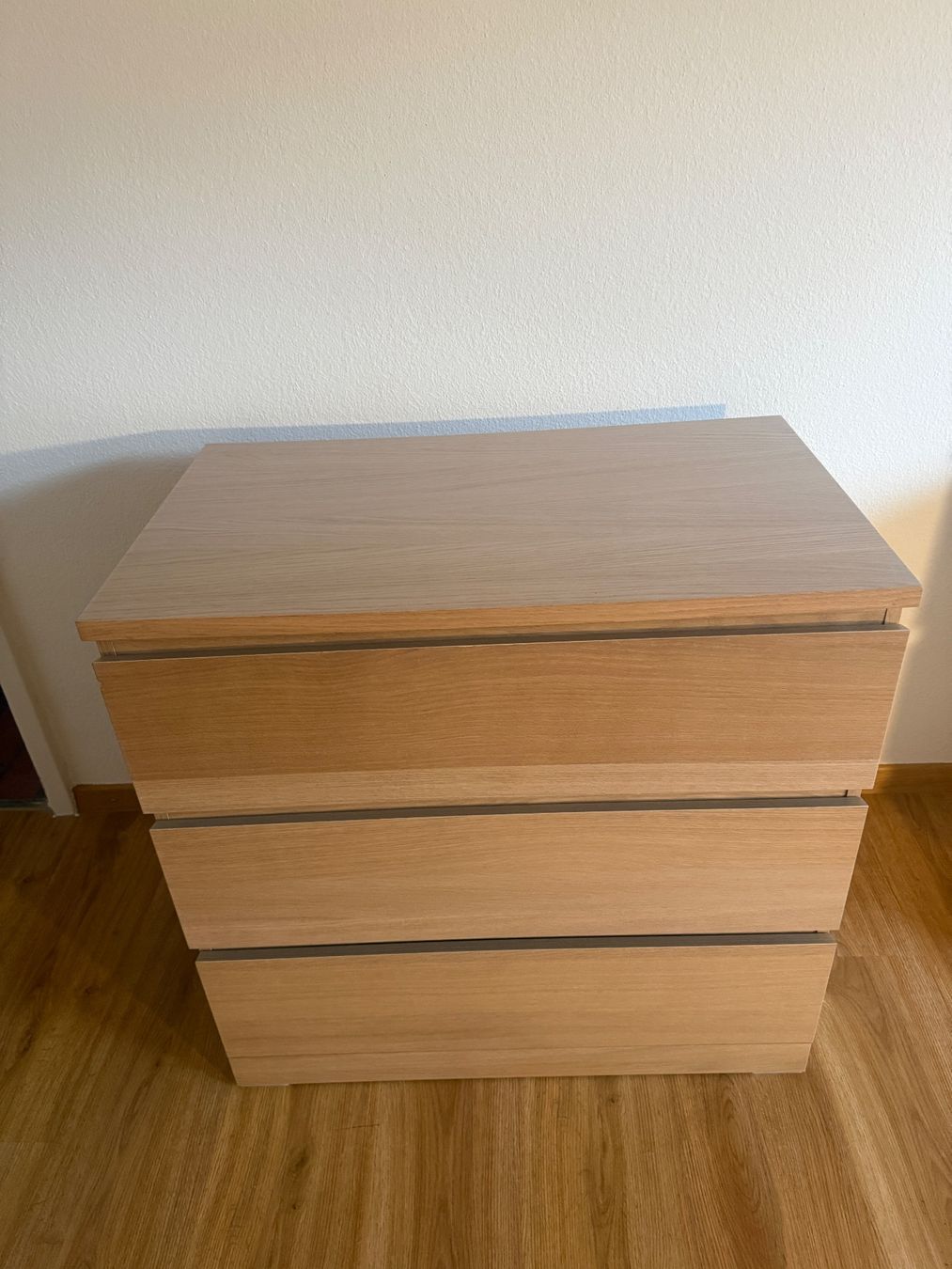 Ikea Cassettiere: Set de 2 commodes IKEA Malm bois chêne blanchi – Usato da Zollikerberg venduto da fil_9vvz 5