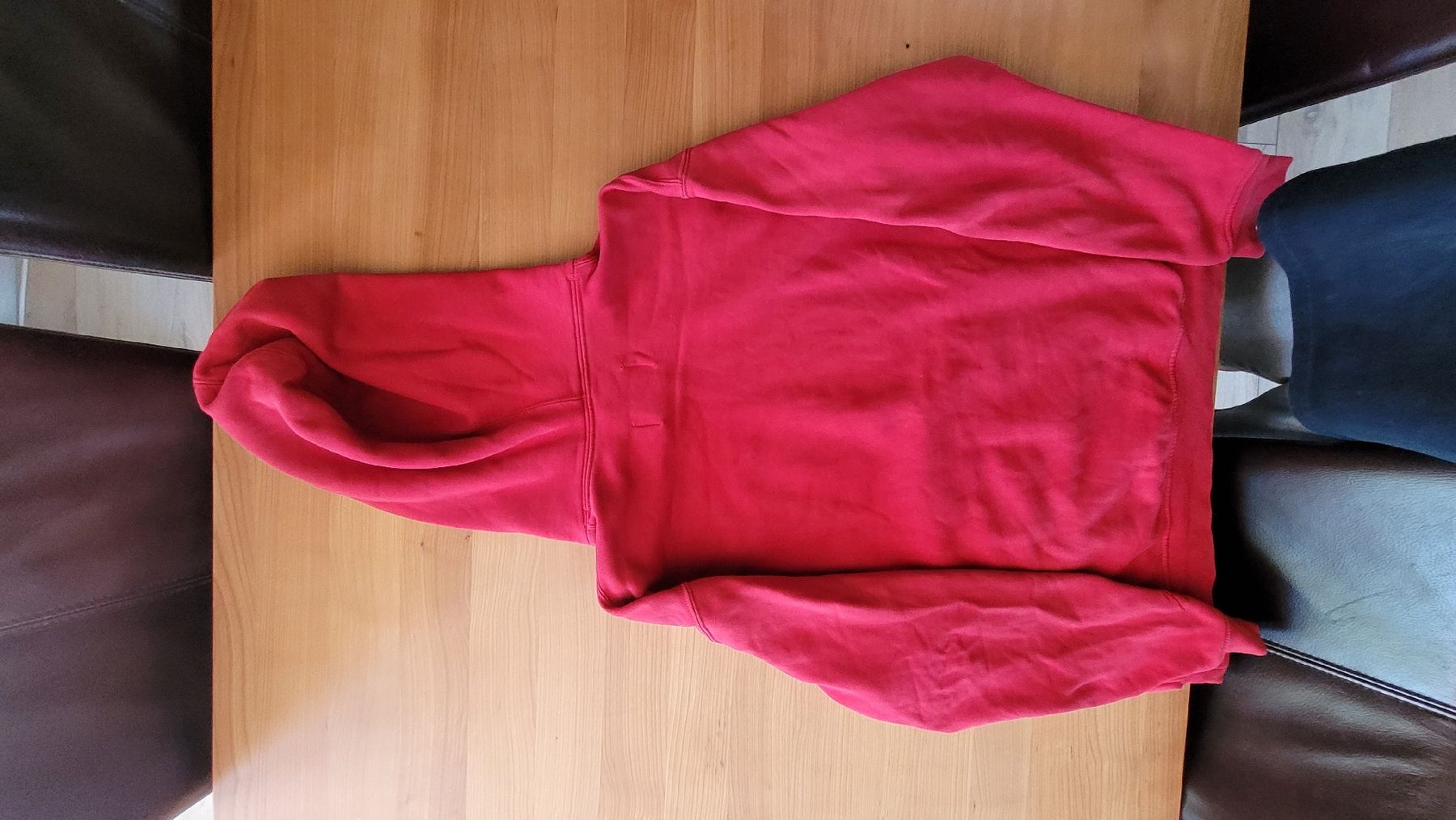 Jordan Pullover & Sweatshirts: Pull Hoodie Air Jordan Rouge – Gebraucht aus Denges von sim_pt5w 1