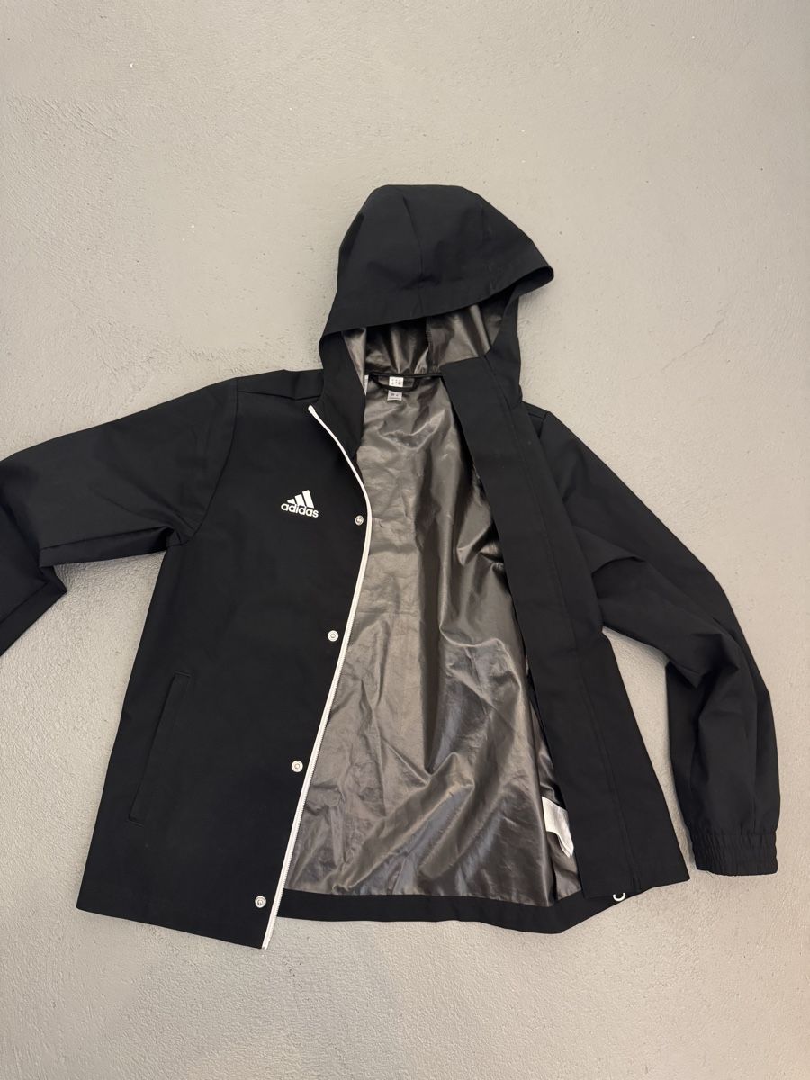 Jacken & Mäntel: Kinder Regenjacke Adidas – Gebraucht aus lenzburg von isabelle.k.80