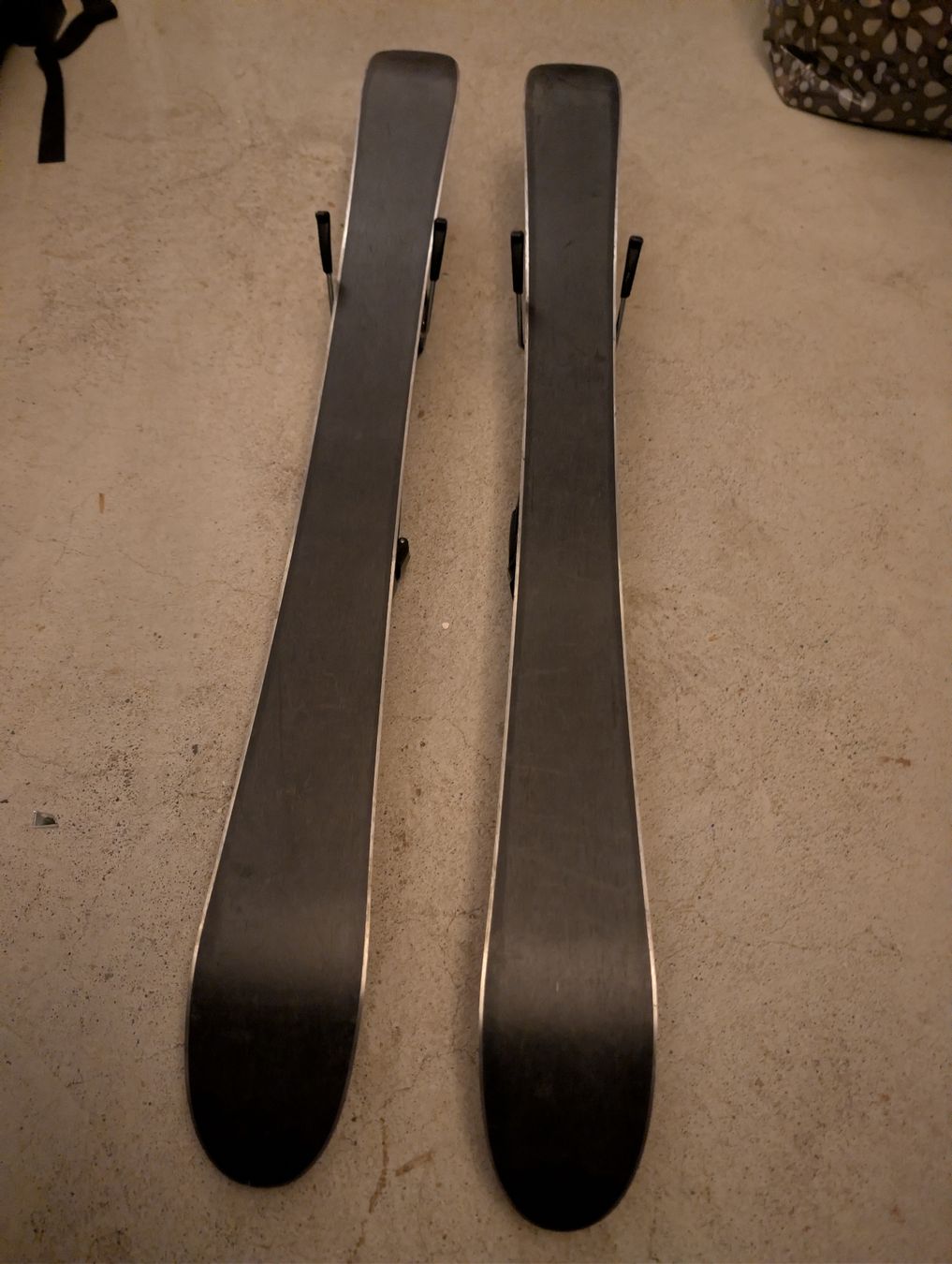 Head Sci: kinder skis  – Usato da Meilen venduto da sal_m6th 2