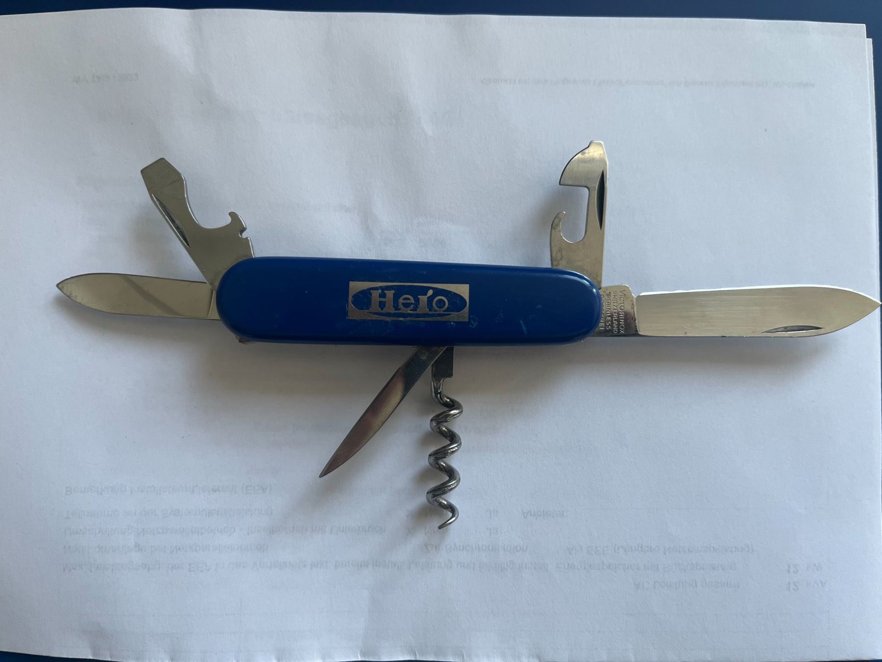 Victorinox Taschenmesser: Victorinox -Messer HERO – Gebraucht aus Dintikon von Redgar58 2