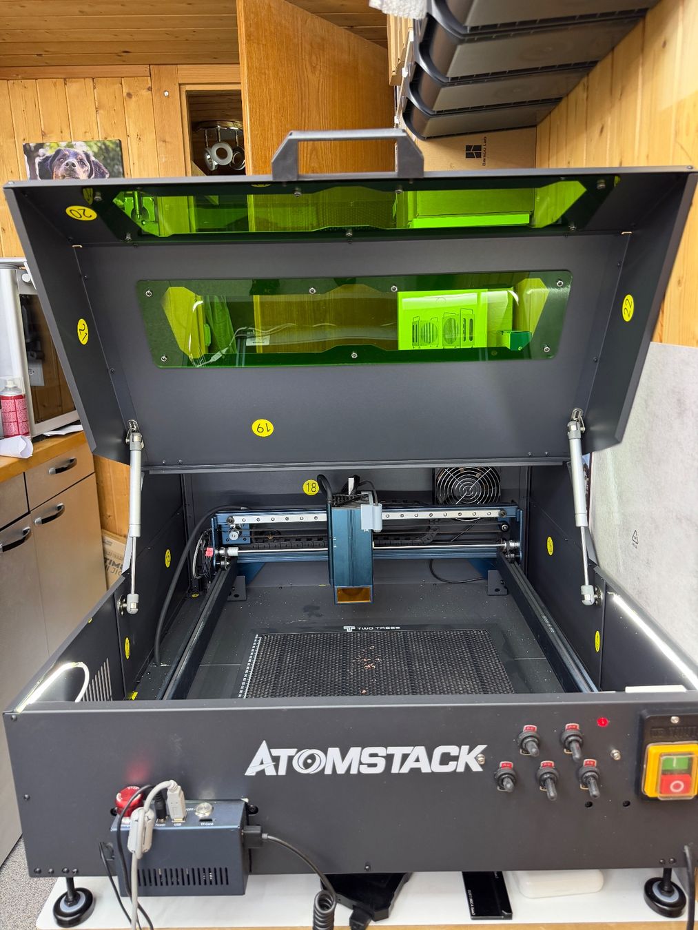 Atomstack Alle Maschinen: ATOMSTACK Diodenlaser 24 / 48 W  inhouse mit Absaugung – Gebraucht aus Habkern von intra88 5