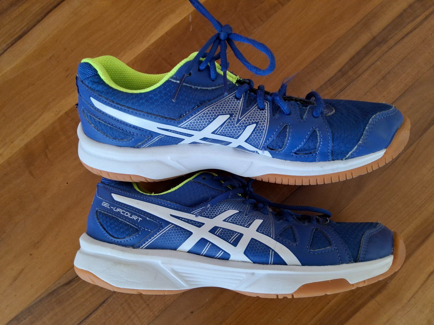 Asics Scarpe per ragazzi: Asics Kinder Hallenschuh blau Grösse 38 – Usato da Sachseln venduto da Cadfael1 1