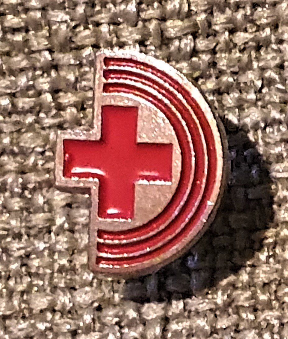 Rega Placchette & Badge: M524 - Pin Schweizer Rettungsflugwacht rega Logo ? – Usato da Reinach BL venduto da Boston-Verkauf