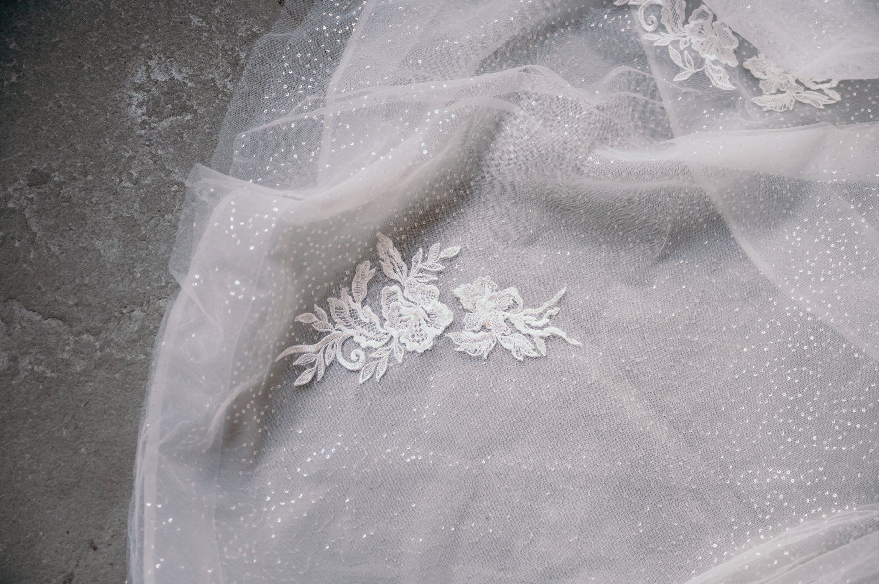 Vestiti: Robe de mariée élégante / Elegantes Brautkleid – Usato da Zürich venduto da Floslilac 7